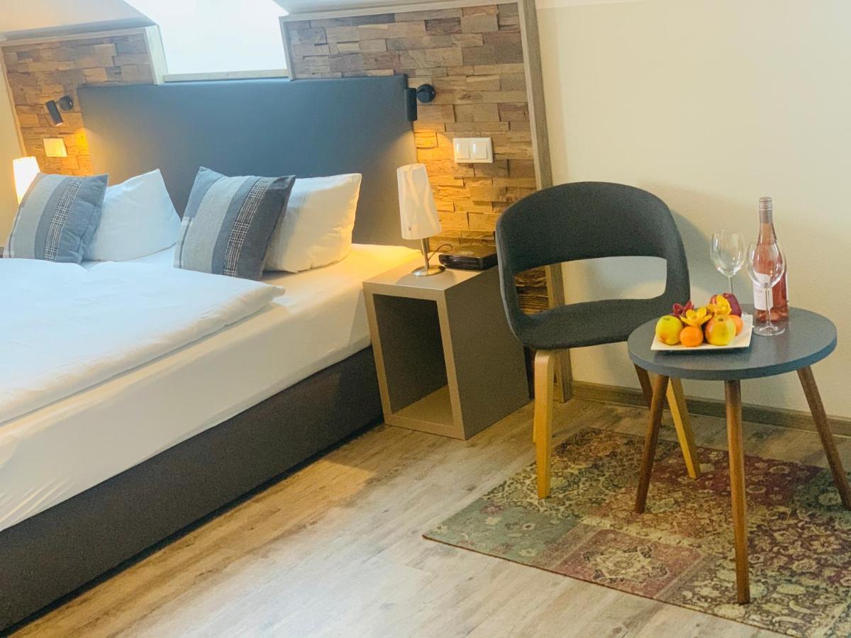 Landhotel Zum Erbgericht Stolpen Esterno foto
