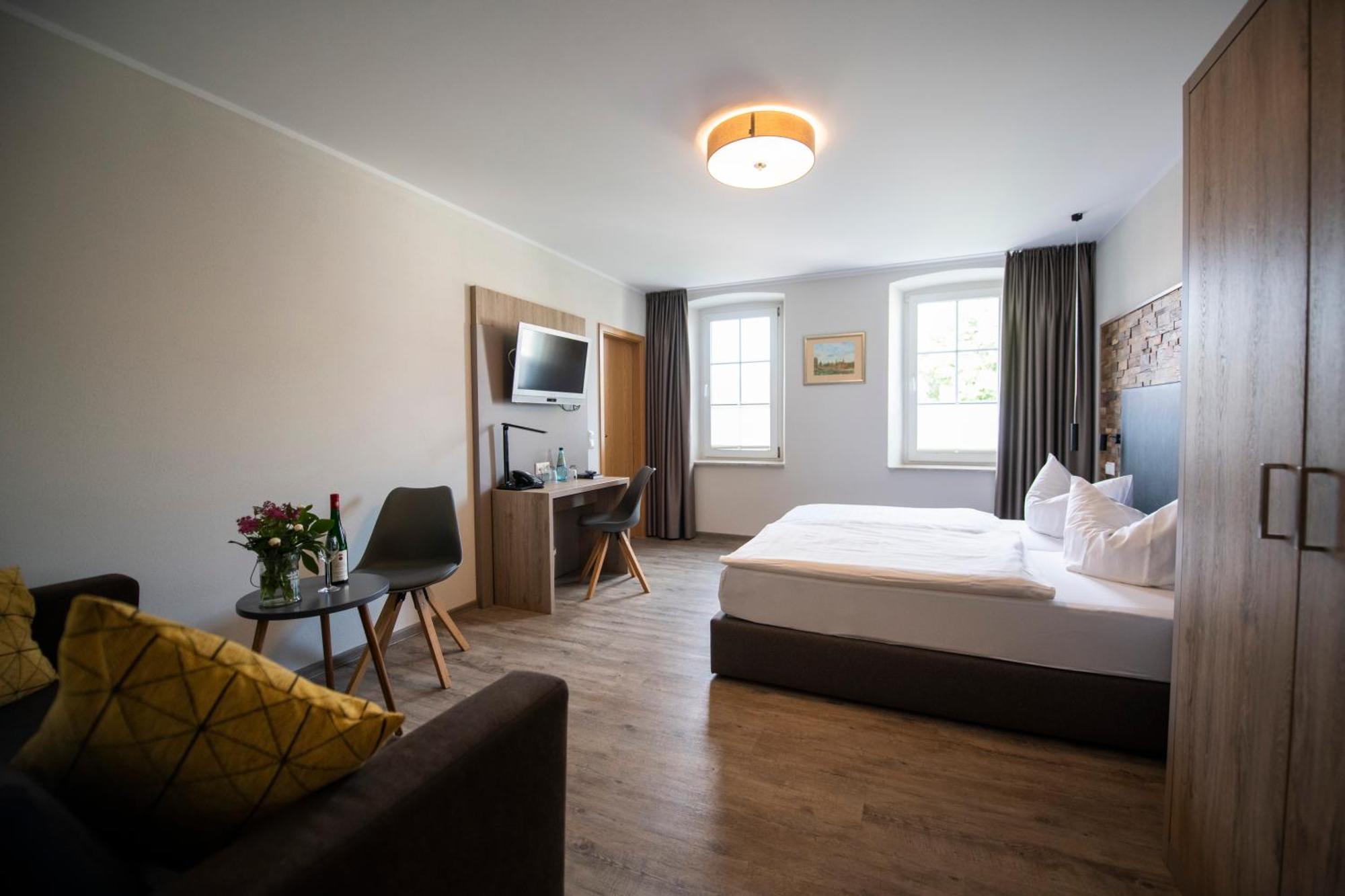 Landhotel Zum Erbgericht Stolpen Esterno foto